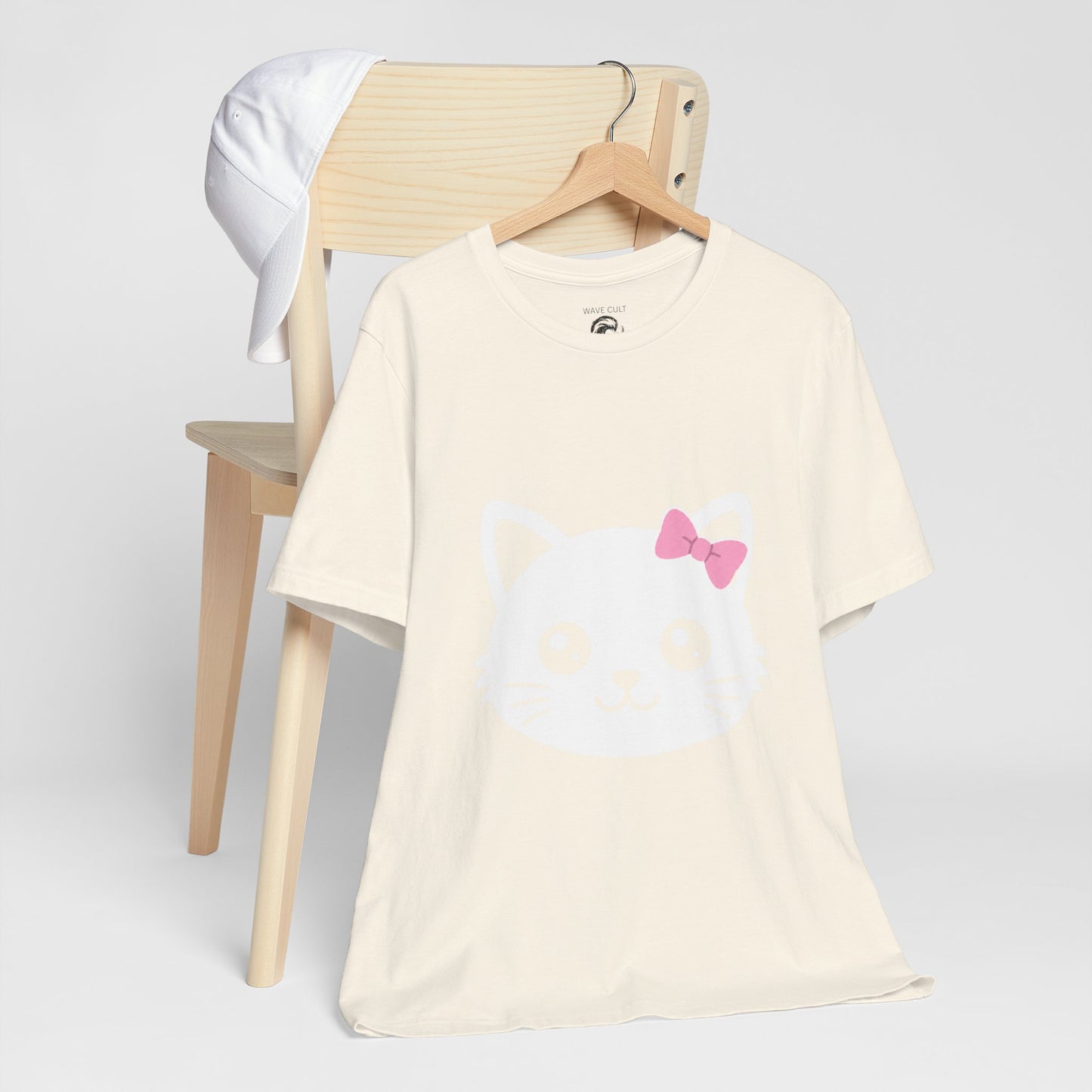Cute Kawaii Cat Face Tee — Cute Kitty Graphic T-Shirt