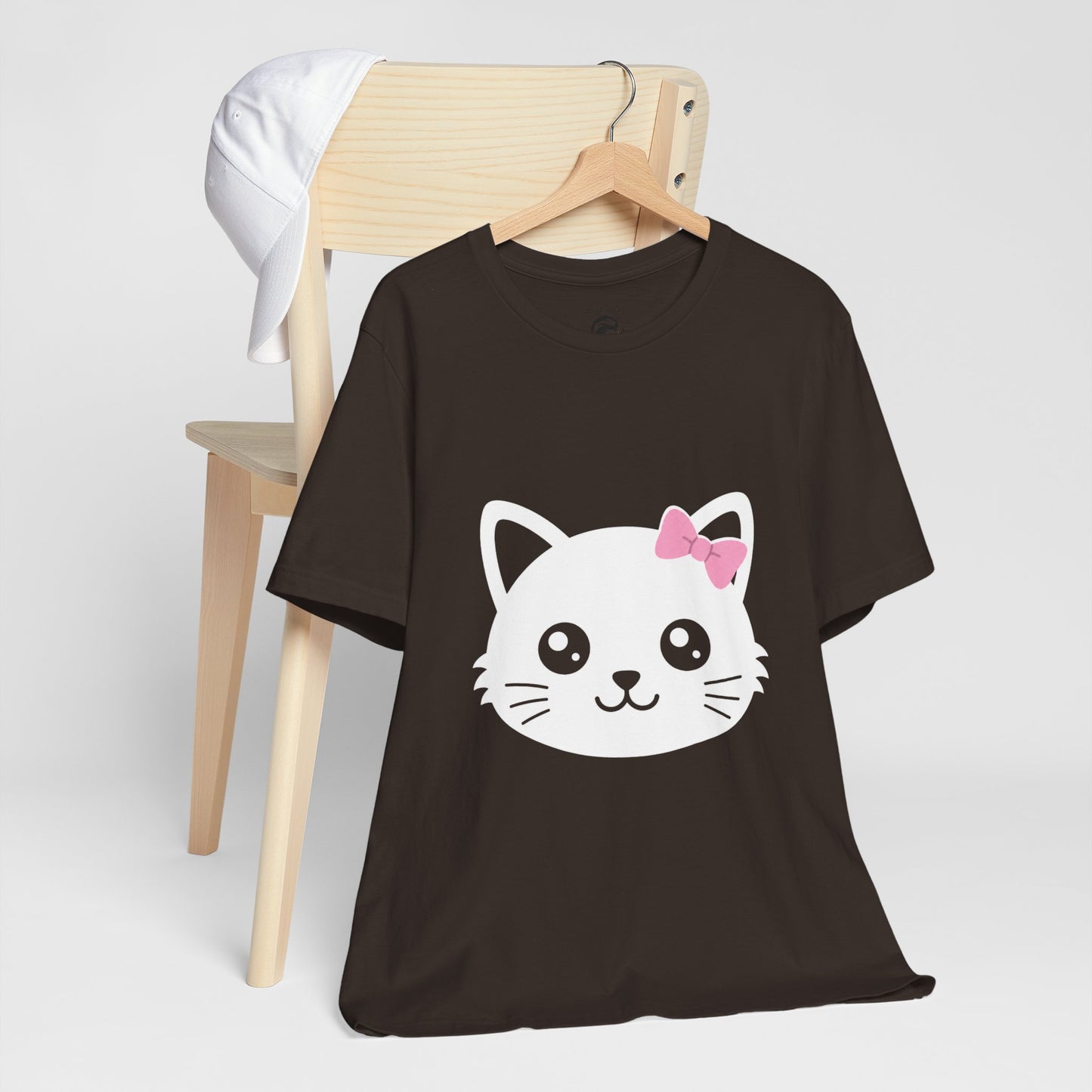 Cute Kawaii Cat Face Tee — Cute Kitty Graphic T-Shirt