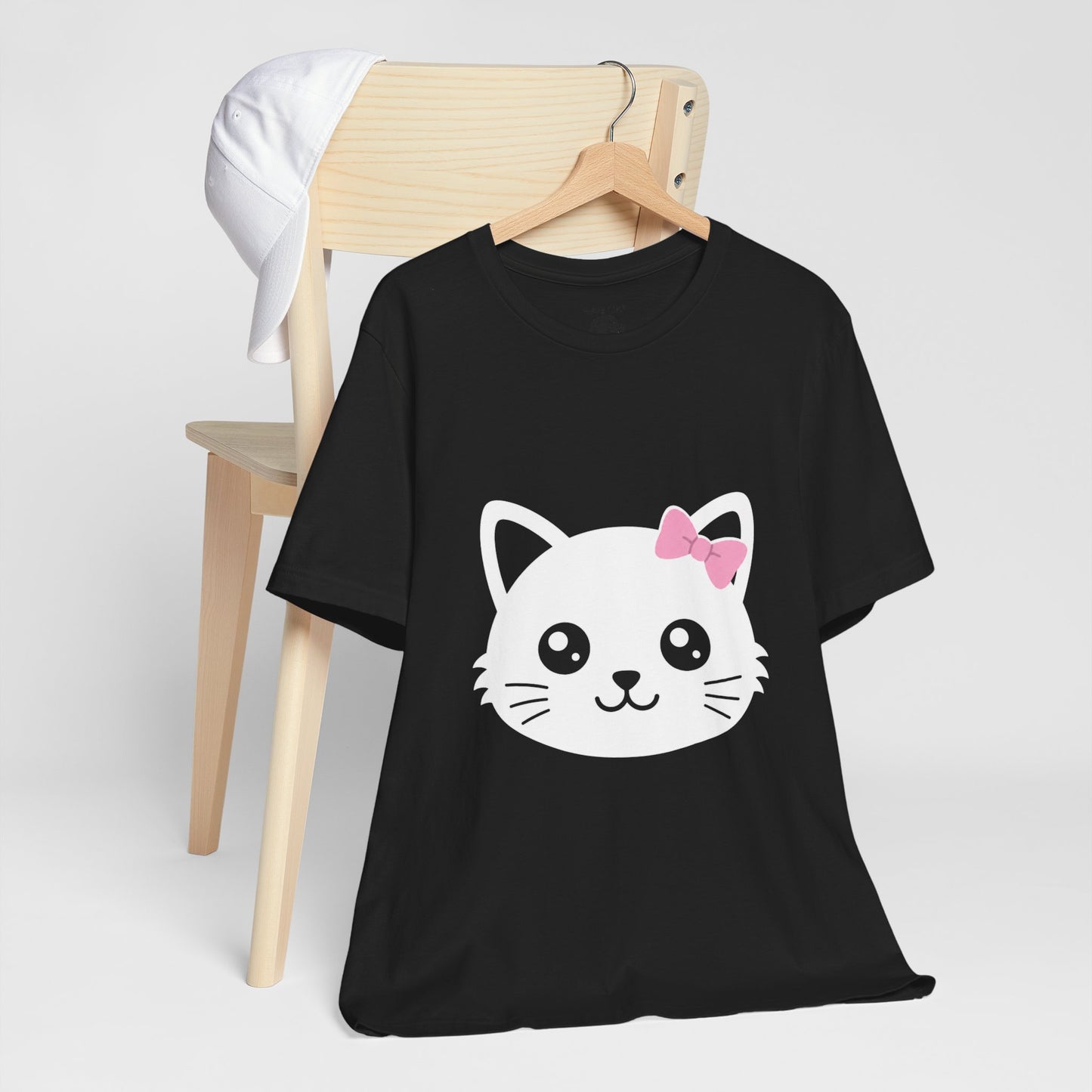 Cute Kawaii Cat Face Tee — Cute Kitty Graphic T-Shirt